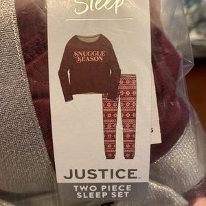 BNWT size 12 Justice pjs - smoke free, cat free home